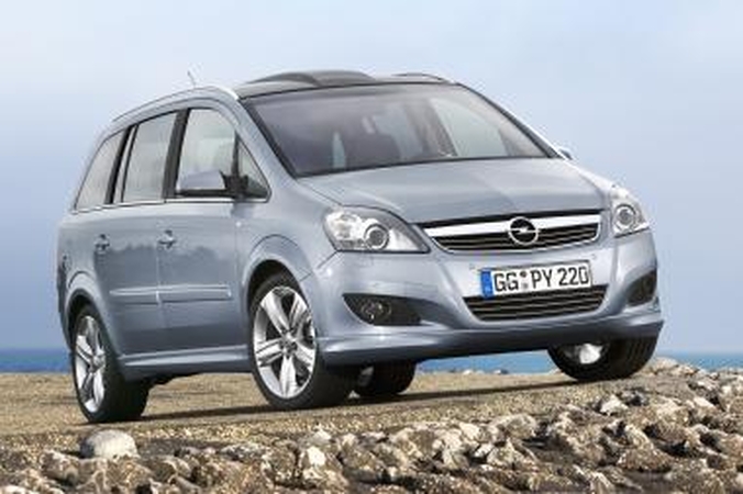 „Opel Zafira" pripažintas patraukliausiu minivenu