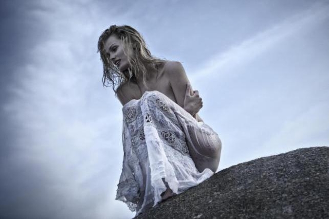 „Pirelli“ kalendorių papuošė ir lietuvė 
