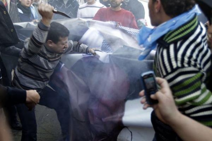 „Hizbollah“ ragina Libane protestuoti dėl antiislamiško filmo