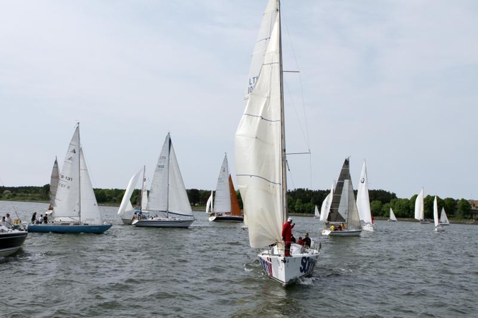 „Švyturio Joninių nakties regata“ tampa tarptautine