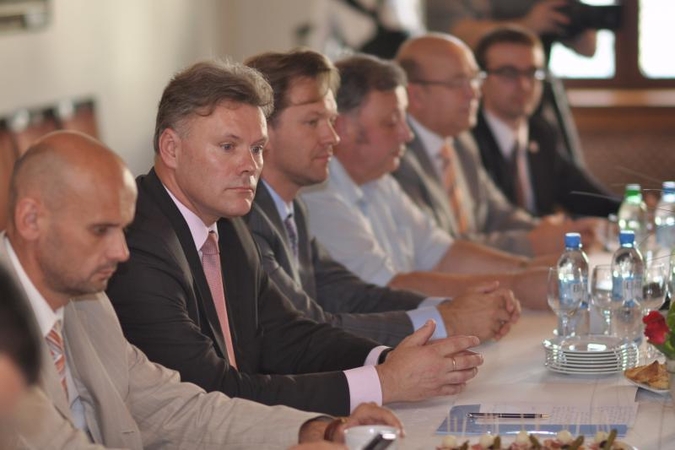 Kauną valdanti koalicija švenčia šimtadienį
