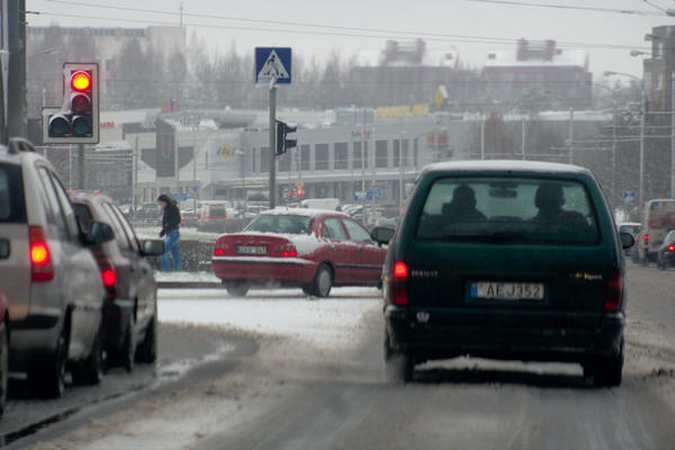 Keičiamas eismas Geležinio Vilko ir Žalgirio gatvių sankryžoje