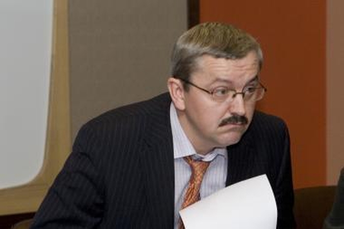 LRT vadovų vidutinis atlyginimas pernai - 12,6 tūkst. litų 