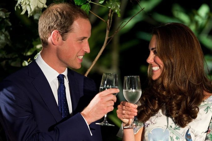 Karališkasis kūdikis vainikuoja Williamo ir Kate meilės istoriją