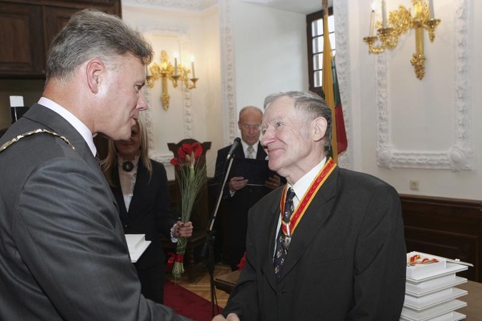 Kauno rotušėje įteikti Santakos garbės ženklai