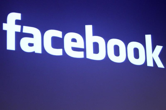 „Facebook“ įsigijo geolokacijos paslaugą