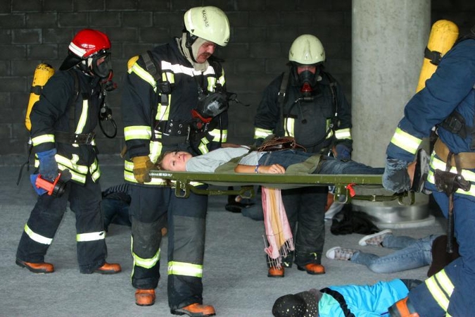 Pratybos arenoje: spec. tarnybos parodė, kad moka dirbti 