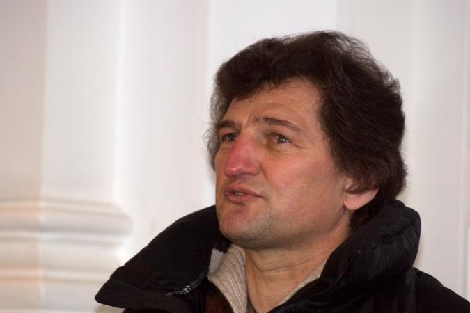 Versija: H.Daktaras gyveno iš sėbrų Belgijoje gautų lėšų (papildyta)