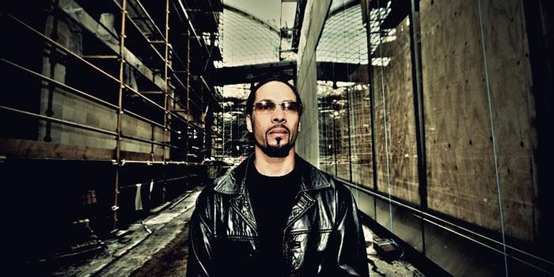 Dešimtmečio „reivas“ su Roni Size, DJ Aphrodite ir DJ Hype