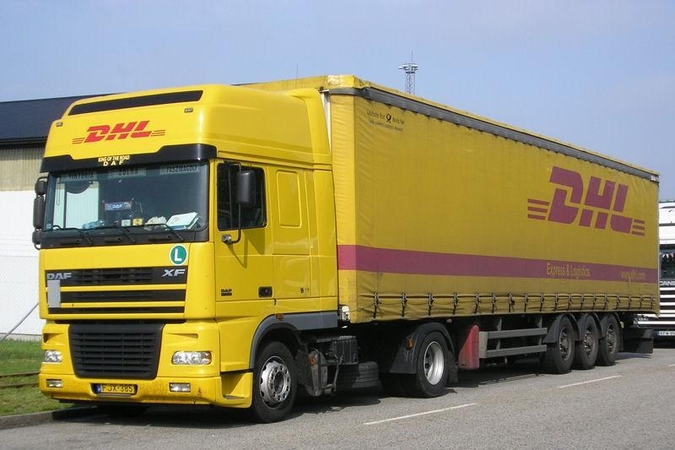 Iššūkis vilkikų gamintojams: DHL susikonstravo hibridinį sunkvežimį