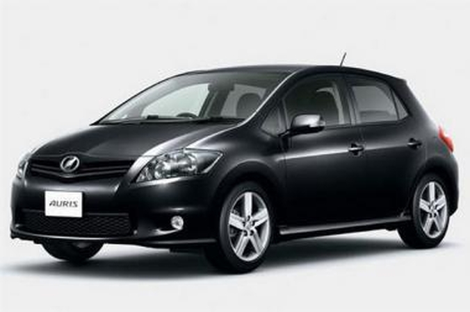 „Toyota” atnaujino „Auris” markės automobilį