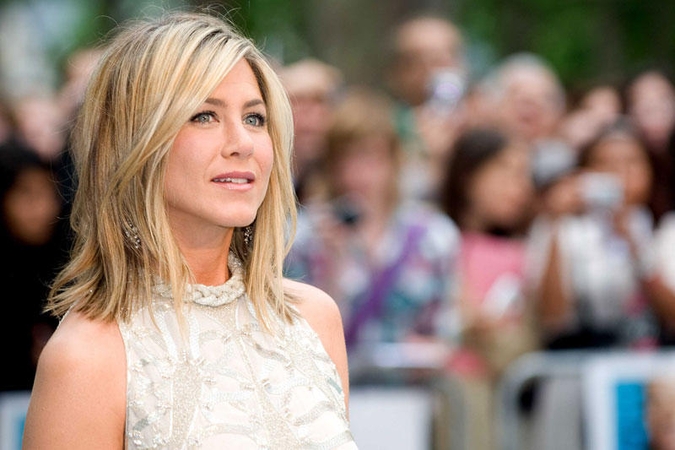 J.Aniston ir J.Theroux persikėlė gyventi kartu