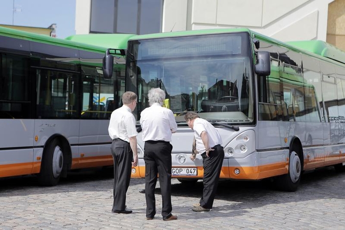 Nemandagūs viešojo transporto vairuotojai bus atleidžiami iš darbo