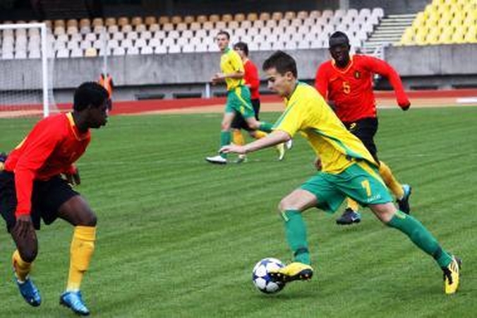 Lietuvos jaunieji futbolininkai Kaune pralaimėjo belgams 
