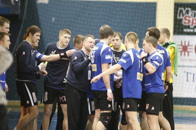 Iš Klaipėdos krepšininkų ir rankininkų nori atimti pinigų 