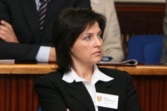 Po D.Paulauskienės akibrokšto siūloma keisti įstatymus