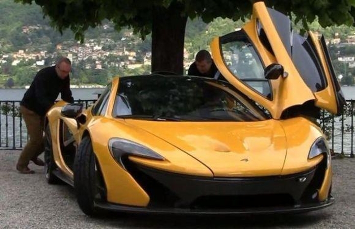 „McLaren“ pasididžiavimas „P1” tiesiog „subyrėjo“ prezentacijoje