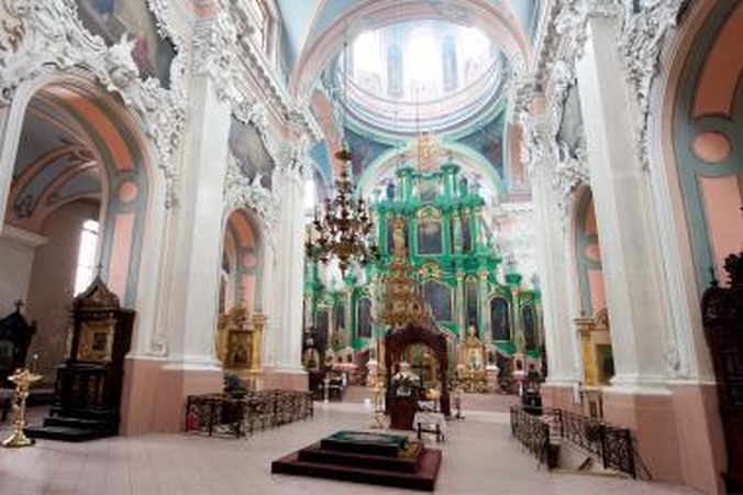 Už „šlykštų šmeižtą ir satanistinį melą" nuo Bažnyčios atskirtas žurnalistas 