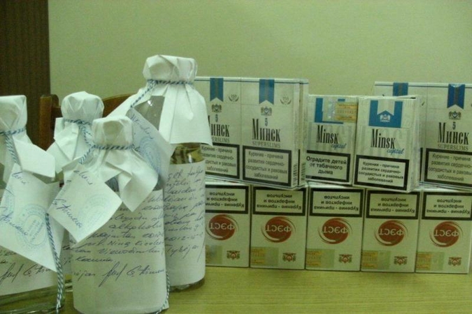 Pensininkė bute cigaretes pardavinėjo ir moksleiviams