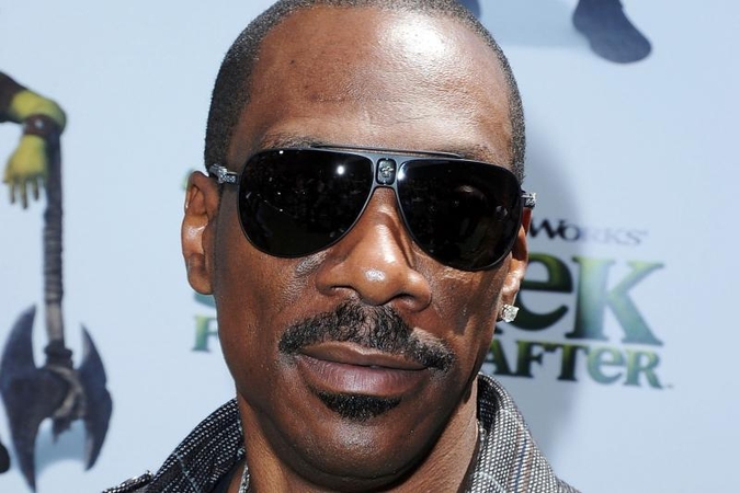 Pasklido gandai apie Eddie Murphy mirtį dėl nelaimės su snieglente
