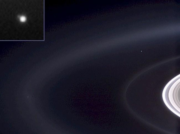 Visi šypsomės! NASA ruošiasi Žemę nufotografuoti iš Saturno