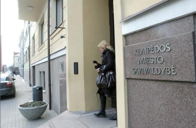 Uostamiesčio savivaldybė vėl ieško darbuotojų 