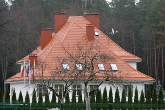 "Frontas" panoro mitinguoti Turniškėse prie A.Kubiliaus rezidencijos
