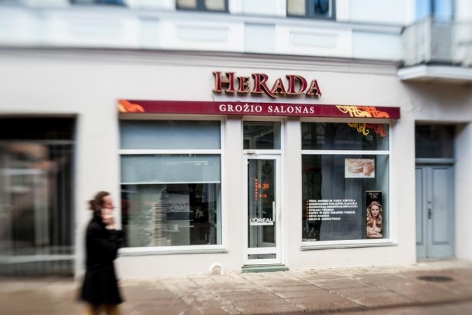 Areštuotas H.Daktaro šeimos turtas: 10 žemės sklypų, butai, mašinos
