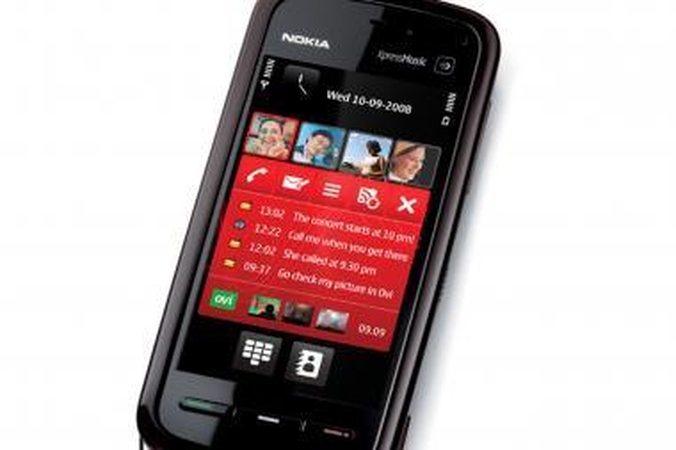 „Nokia" pristatė pirmąjį telefoną su lietimu valdomu ekranu