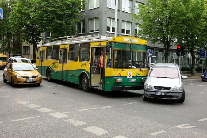 Avarijos kaltininkas – žalias šviesoforo signalas
