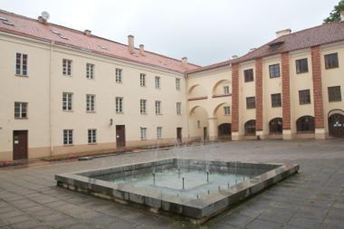 Vilniaus universitete pristatoma knyga apie kalbininką A.Ašmantą