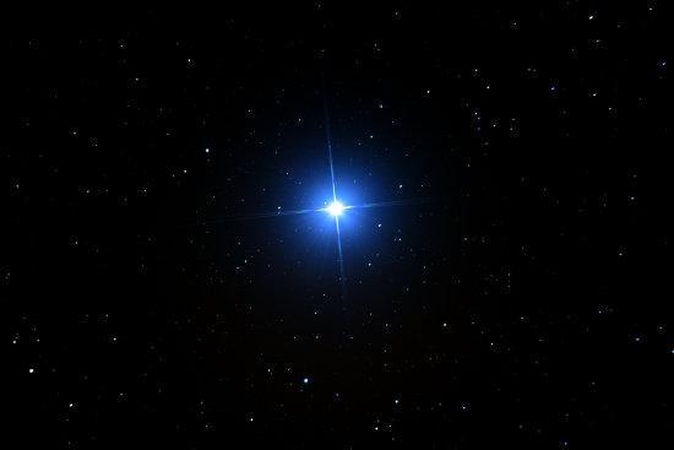 Vega: buvusi, neesama, bet būsima Šiaurinė žvaigždė