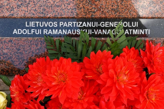 Partizanų    vado  A.Ramanausko-Vanago  byla   vilkinama?  
