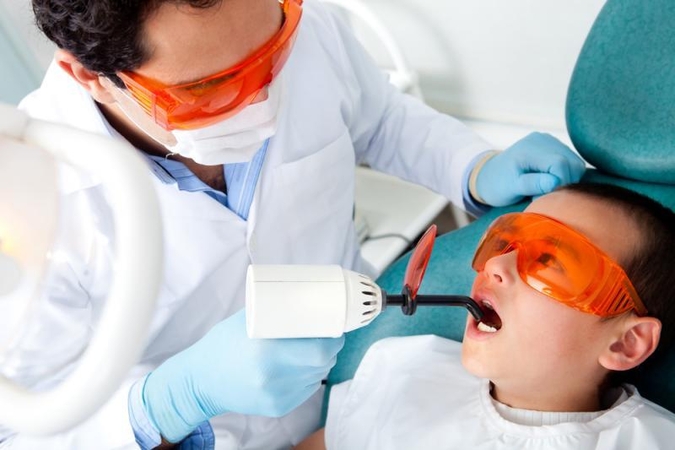 Lazeris odontologijoje – XXI amžiaus  panacėja