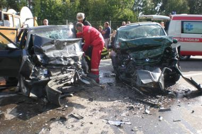 Po avarijos Kretingos r. žuvo du vairuotojai
