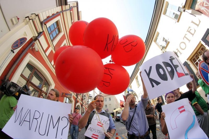 Prokuroras: Austrai elgėsi taip, kad Lietuva nespėtų pateikti jų prašomų duomenų apie įtarimus M.Golovatovui