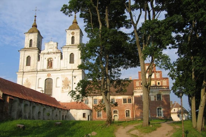 Baigti tvarkyti Tytuvėnų vienuolyno ansamblio stogai