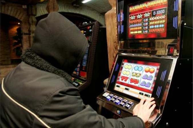 Lošikas uostamiestyje apskundė jo laimėjimą nugvelbusį vyrą