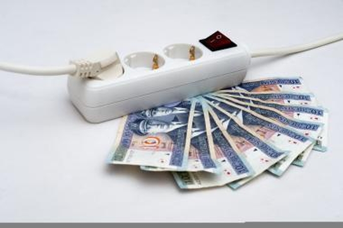 Energetikos strategijos kaina: iki 50 proc. brangesnė elektra
