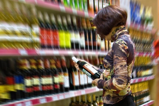 Sąmyšis dėl alkoholio prekybą ribojančio įstatymo pasiekė apogėjų