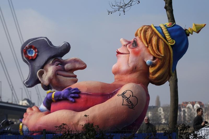 A.Merkel padės N.Sarkozy per jo rinkimų kampaniją?   