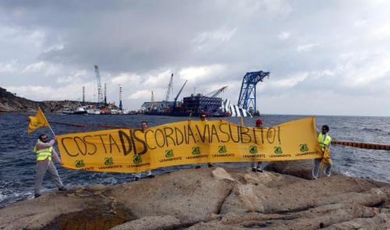 Metai po laivo "Costa Concordia" nelaimės
