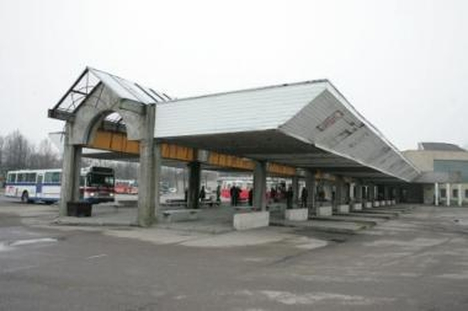 Vasarį senoji stotis grius