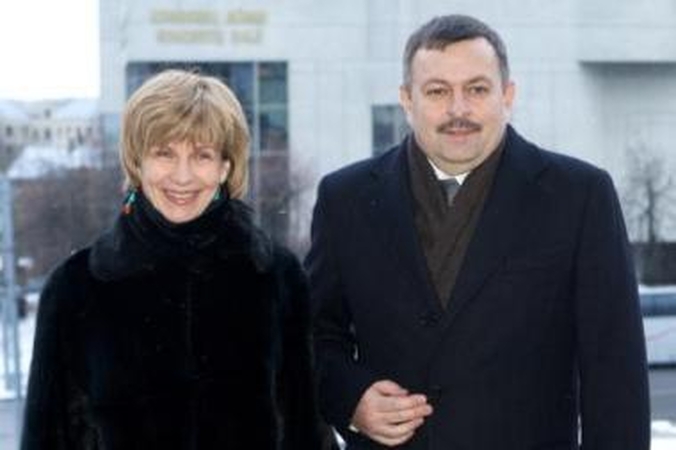 Tradicija: Navickų namuose prie Kūčių stalo susės gausi šeima.