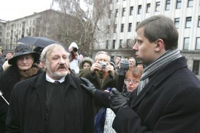 V.Šustausko saulė jau nusileido