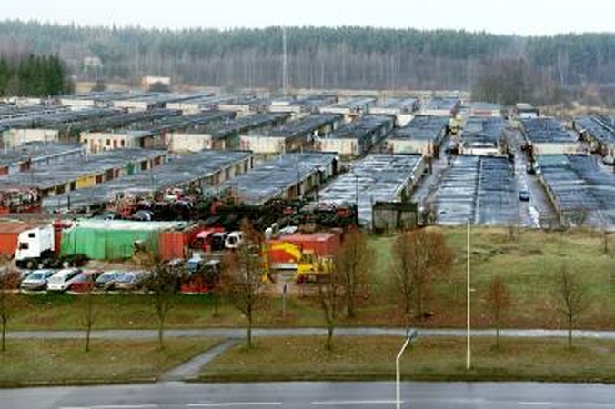 Garažų džiunglėse verda gyvenimas