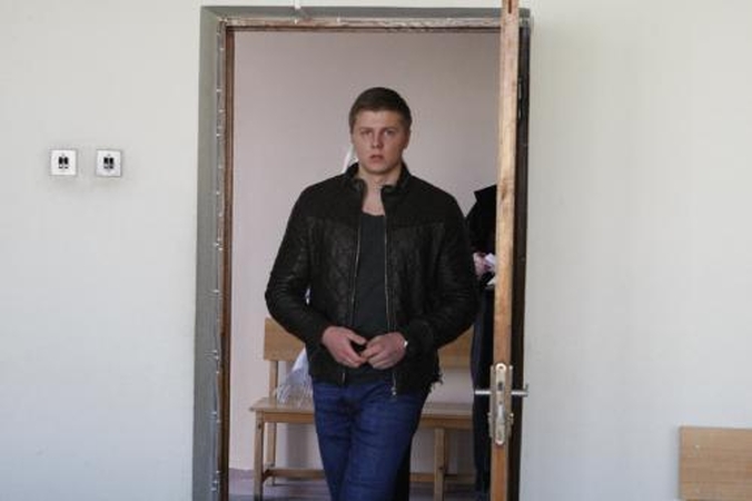 Po teismo nuosprendžio devyniolikmetis pravirko