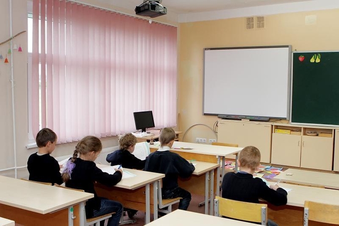Kuratorius uostamiesčio mokyklose nukonkuravo naujovės