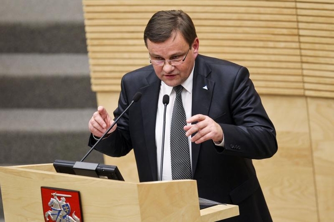 Kas trukdo Etikos komisijai rasti vadovą?