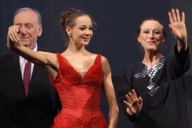 Menininkai: R.Ščedrinas, E.Špokaitė ir M.Pliseckaja po baleto "Ana Karenina", kuriame Lietuvos primabalerina atlieka pagrindinį vaidmenį, premjeros.